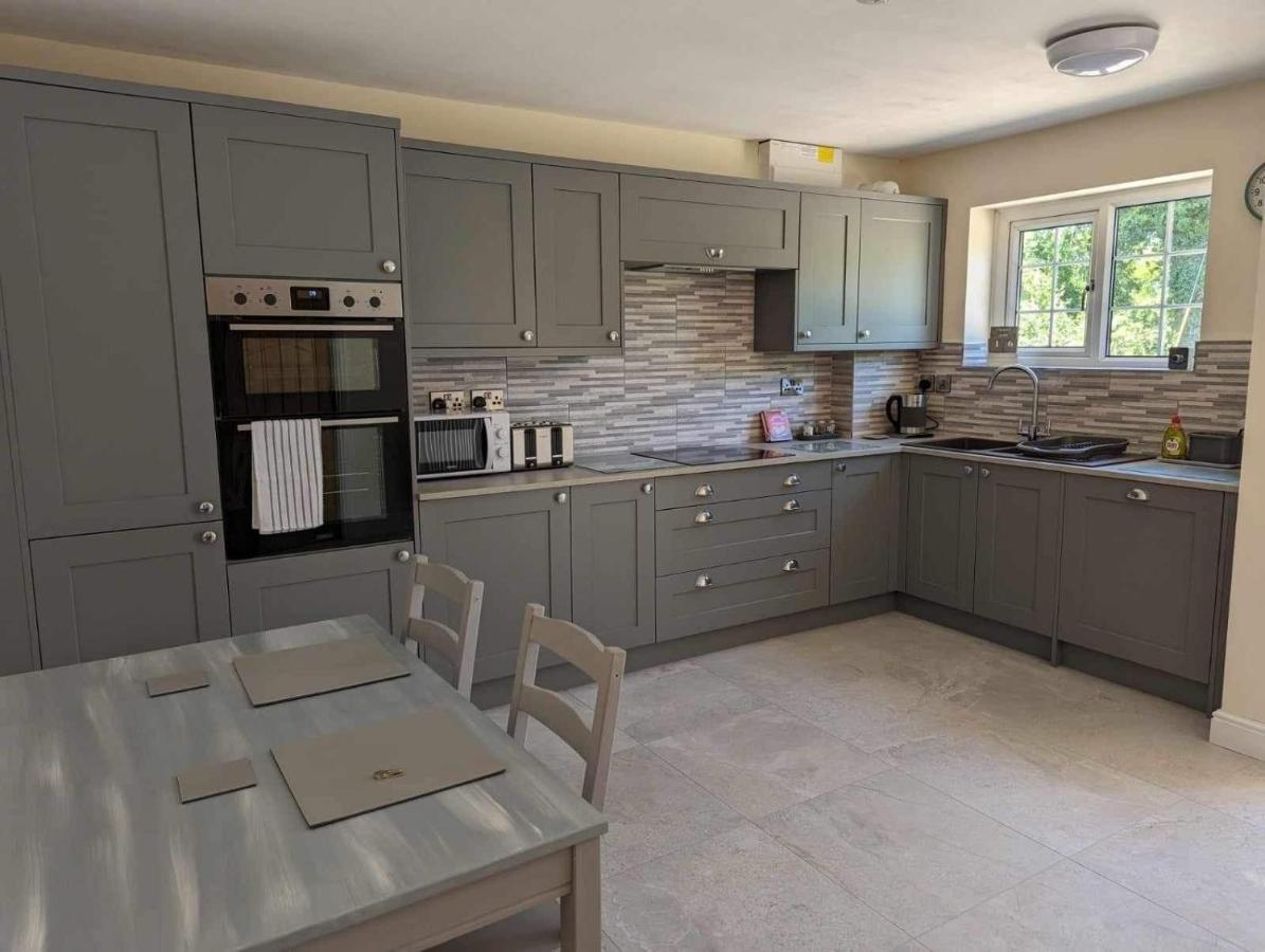 The Hideaway Apartment Woodhall Spa Ngoại thất bức ảnh